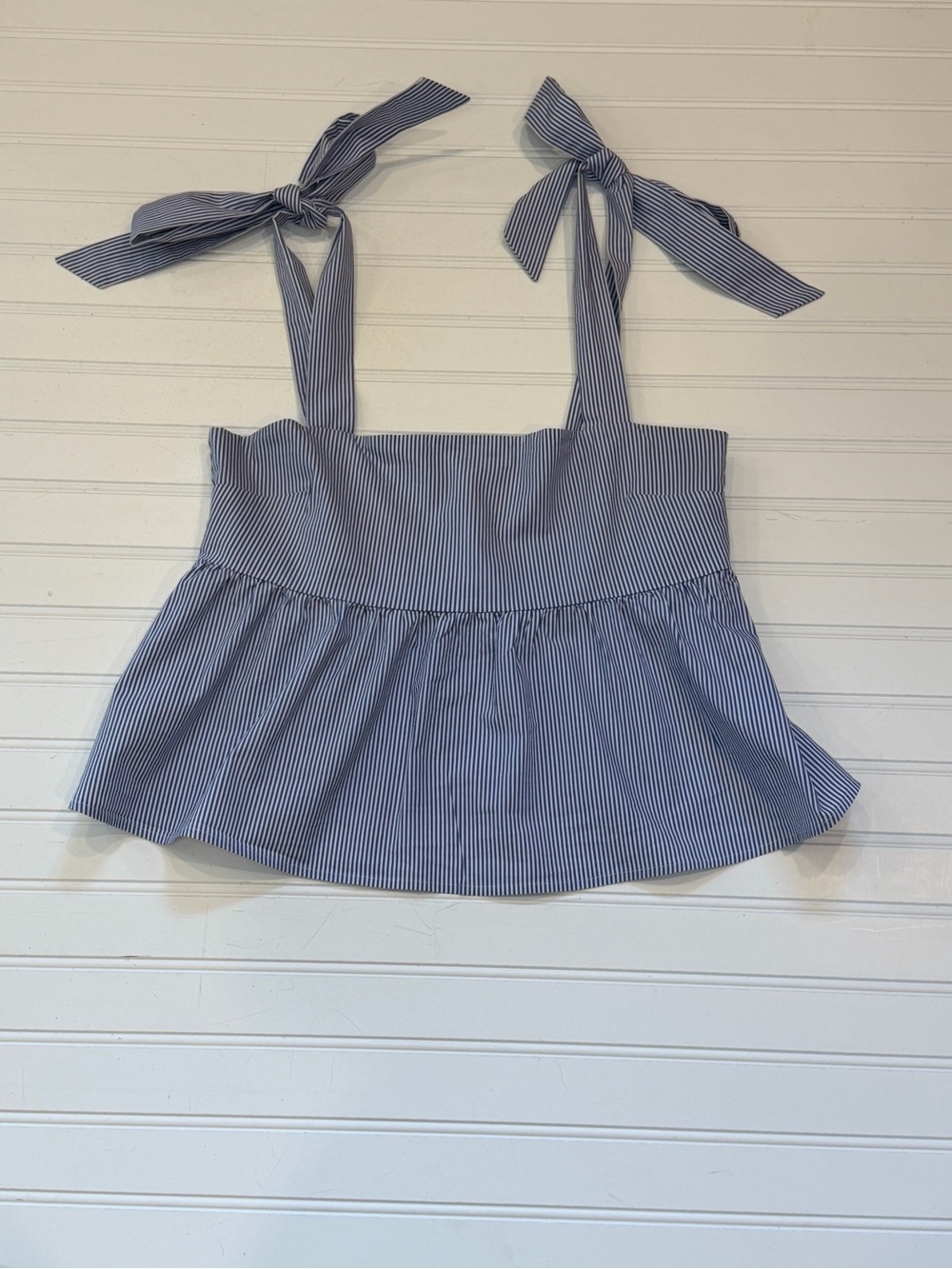 Forever 21 Bow Tie Strap Apron Style Pin Stipe Blouse Blue White Size Medium